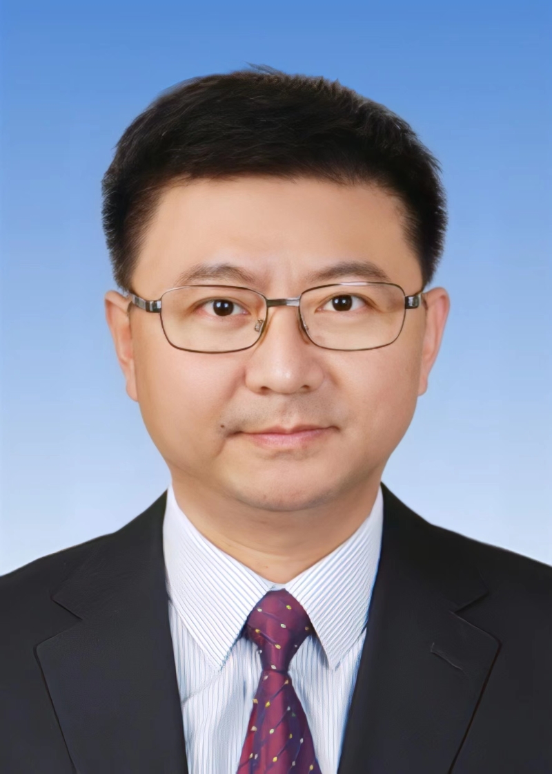 彭旭晨 书记 一寸照 蓝底.jpg